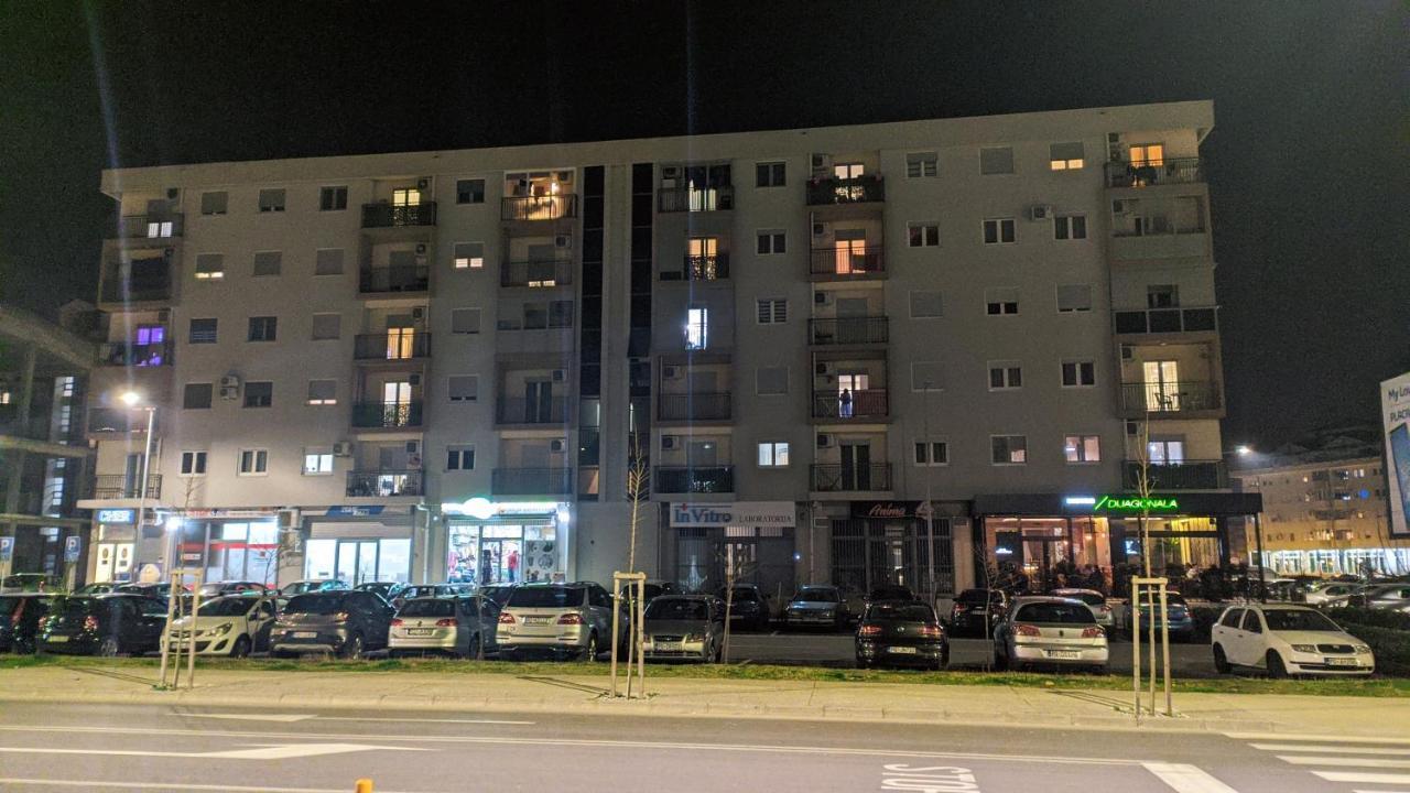 Guest House Mikeli Podgorica Exterior foto